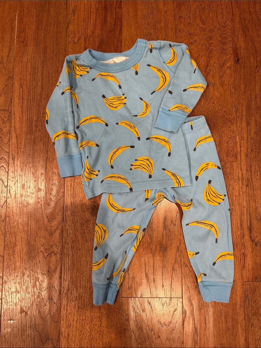 Hanna Andersson Light Blue Banana Print Pajama Set